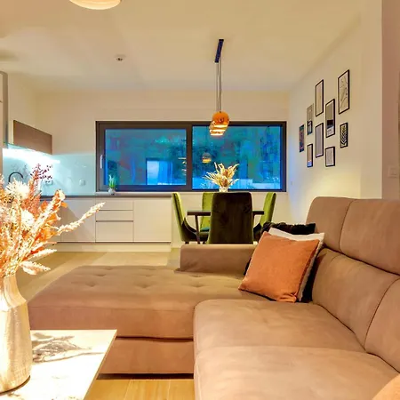 5 Bedroom Amazing In