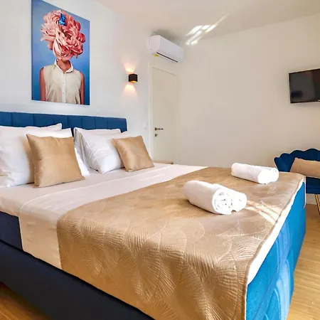 5 Bedroom Amazing In Holiday home